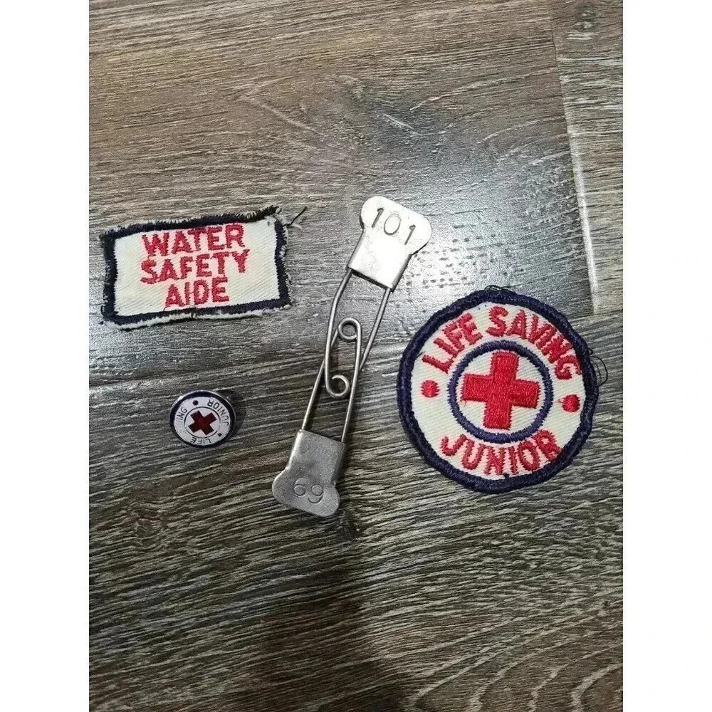 Vintage Junior Life‎ Saving set collectors